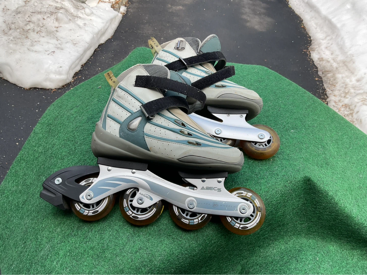 Ultra Wheels Girl’s Inline Skates Size 8 US / 40 EUR