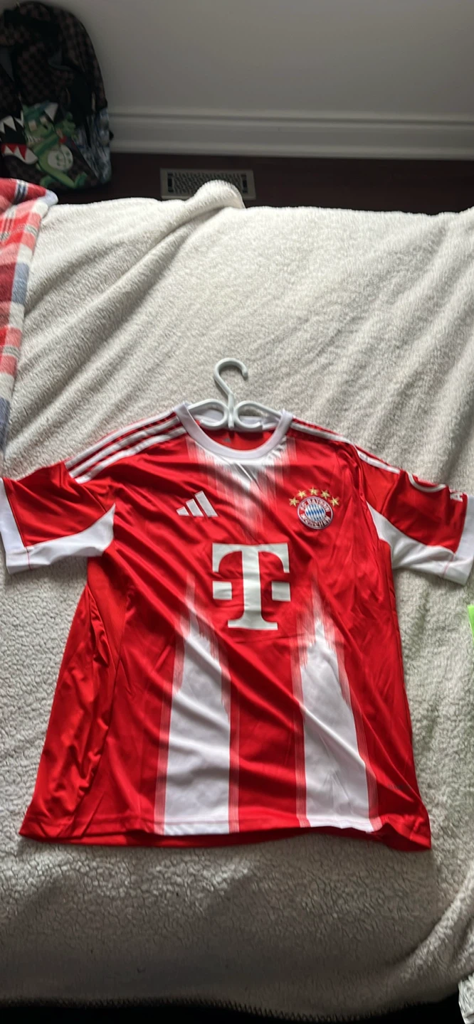 FC Bayern München Adidas Football Jersey