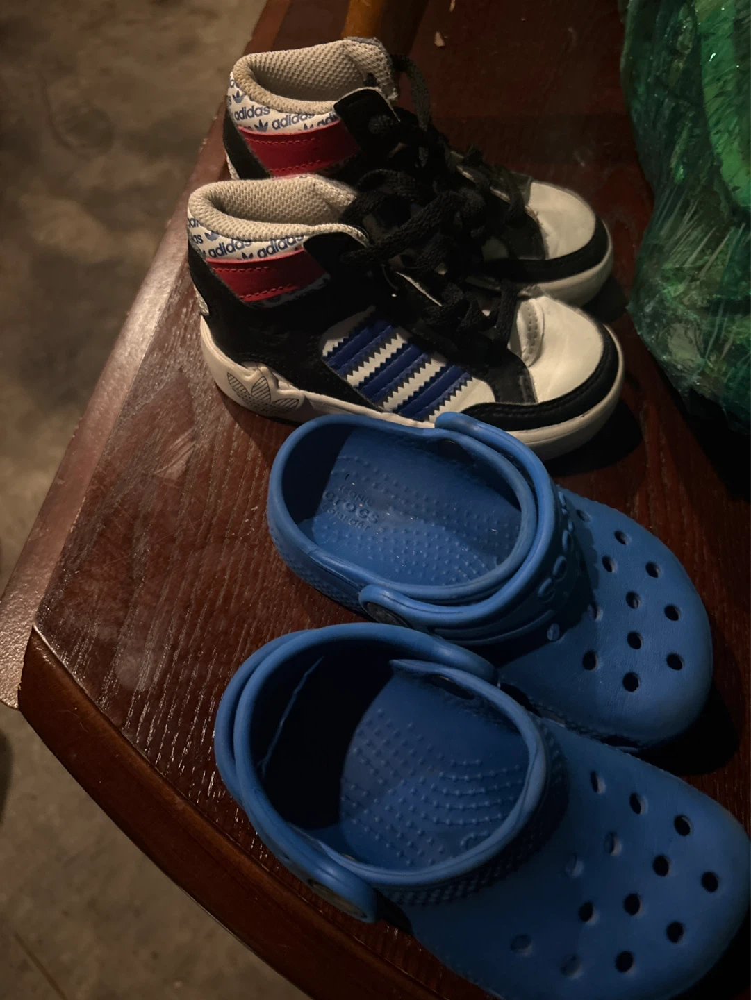 Size 6c boys shoes used