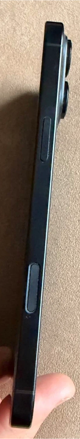 iPhone 16 Pro Max - photo 4