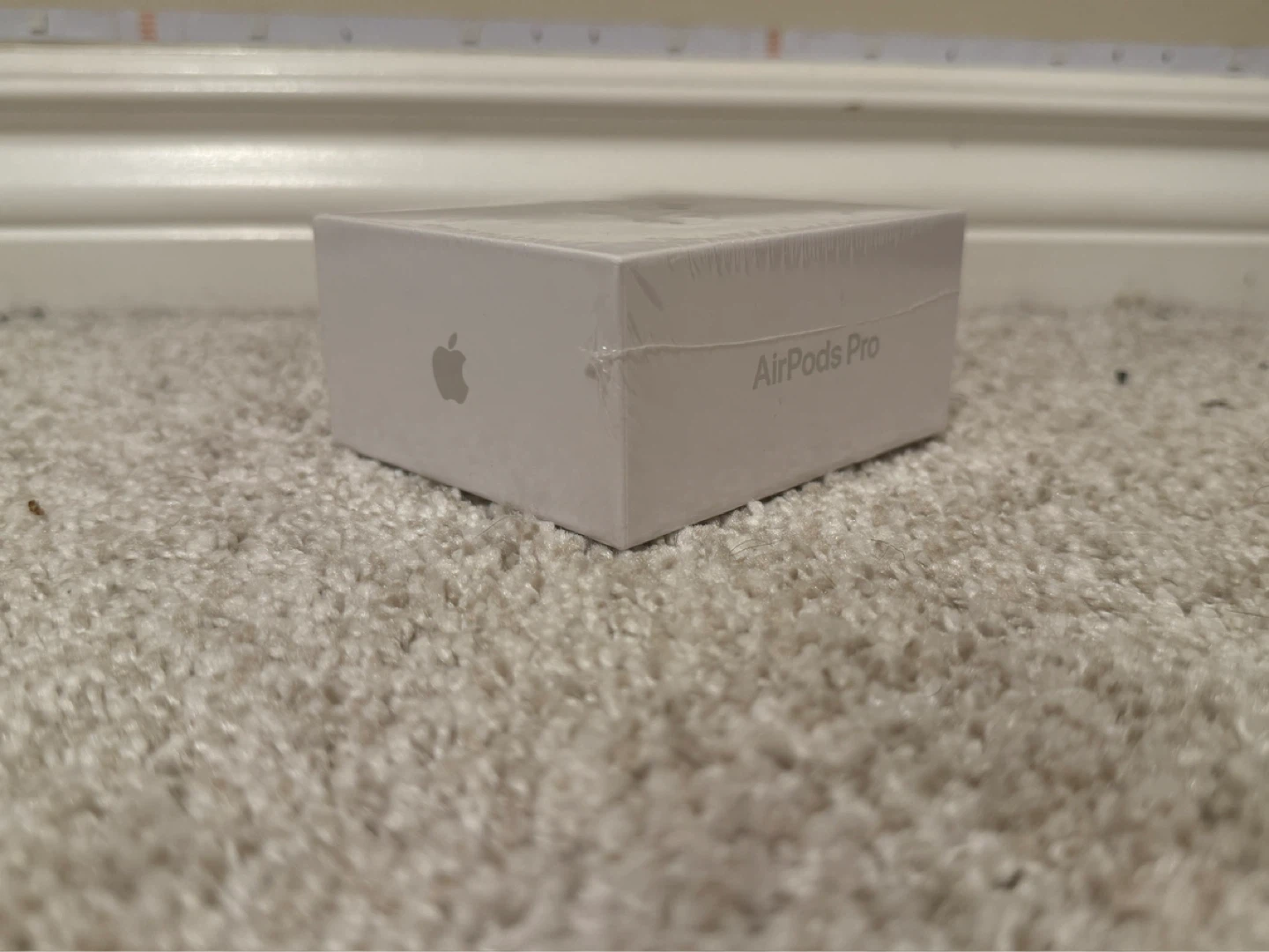 Apple AirPods Pro (3rd Gen) - photo 5