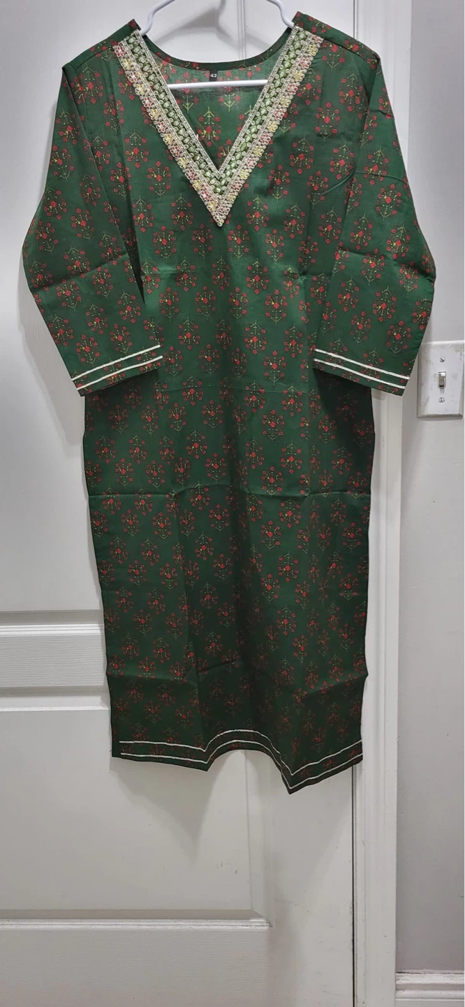 Green Printed Kurti with Embroidered Neckline - photo 2