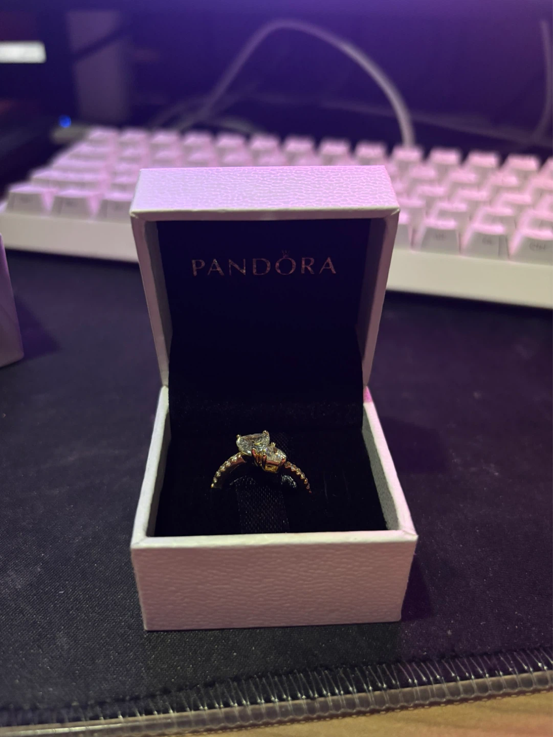 Pandora Ring