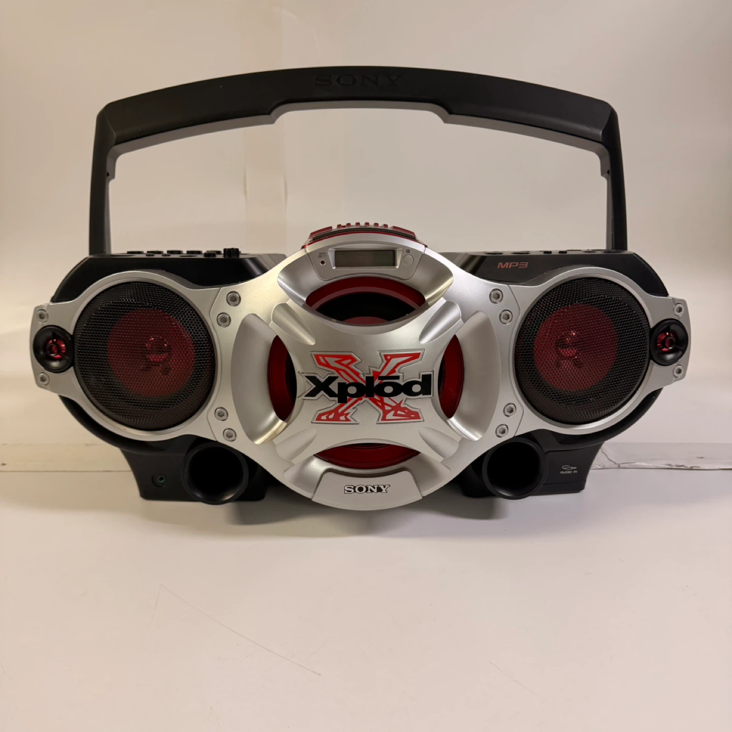 Sony Xplod CD Radio Cassette Boombox CFD-G770CPK MP3 - photo 4