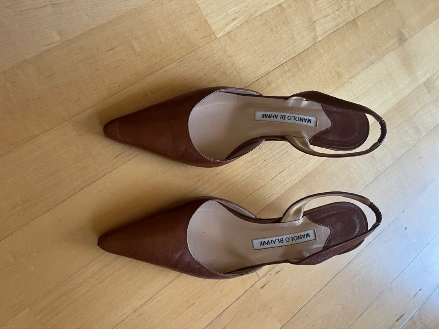 Manolo Blahnik Brown Leather Slingback Heels Size 37 - photo 3