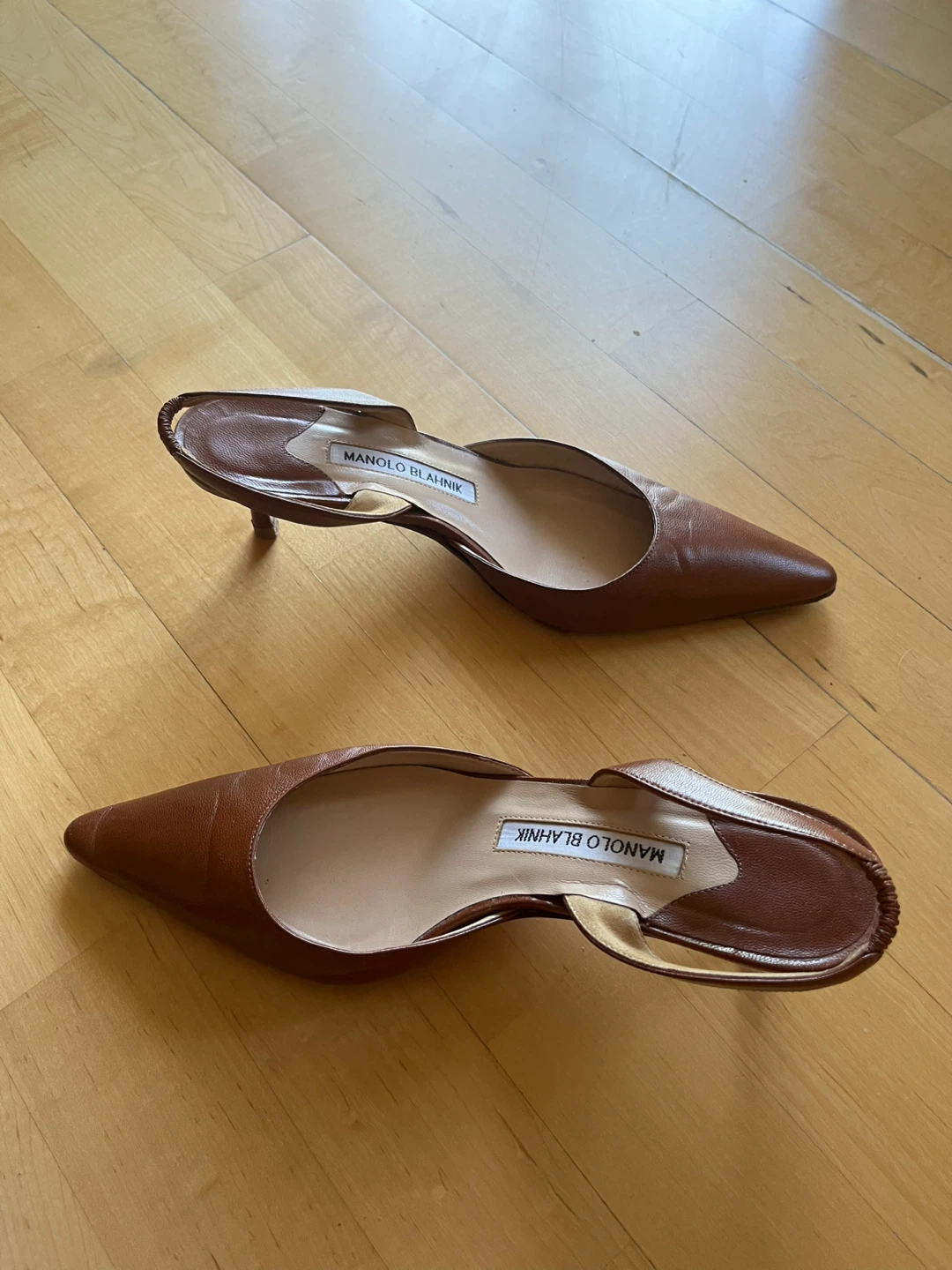 Manolo Blahnik Brown Leather Slingback Heels Size 37 - photo 5