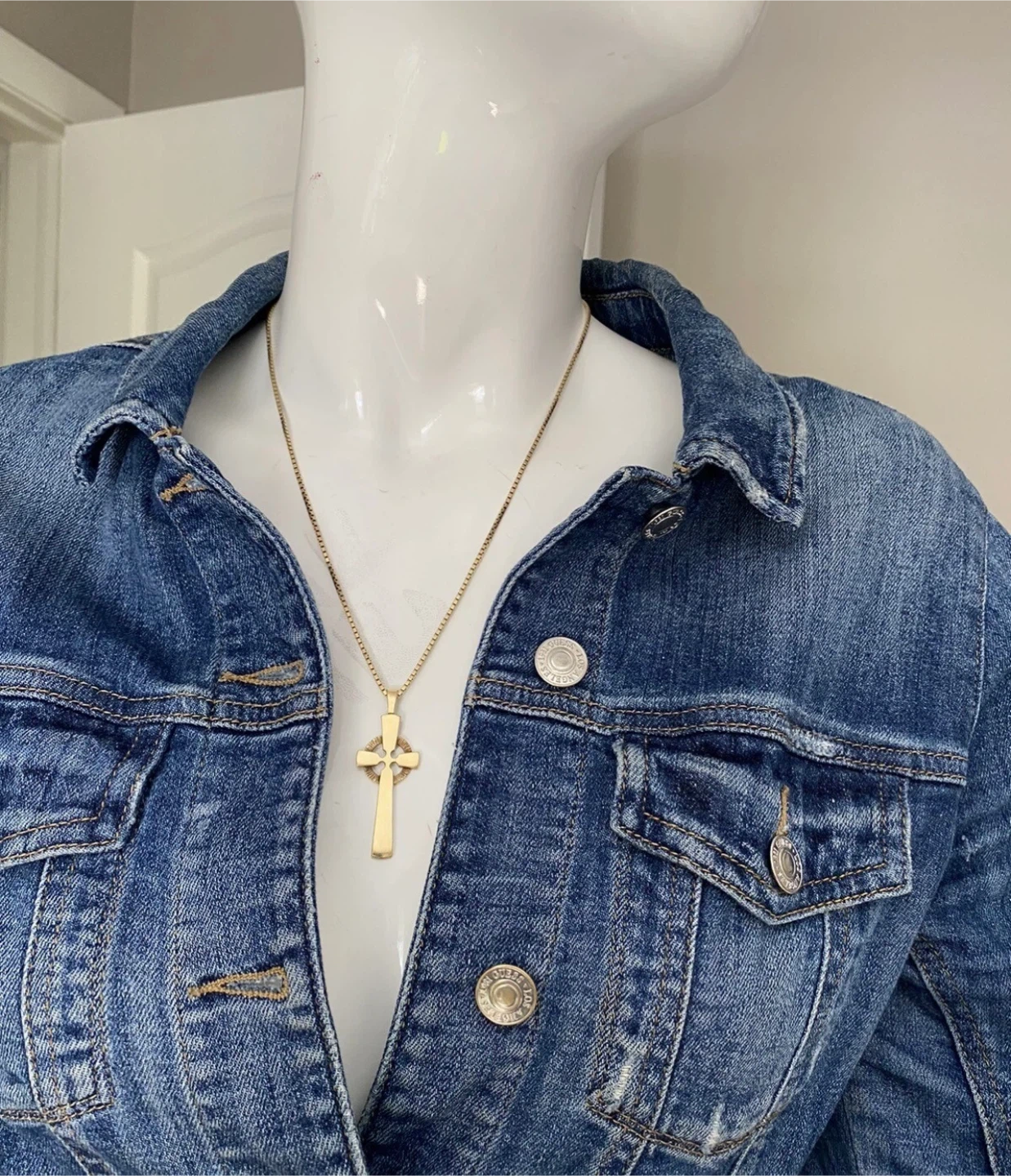 Vintage Celtic Cross pendant and chain