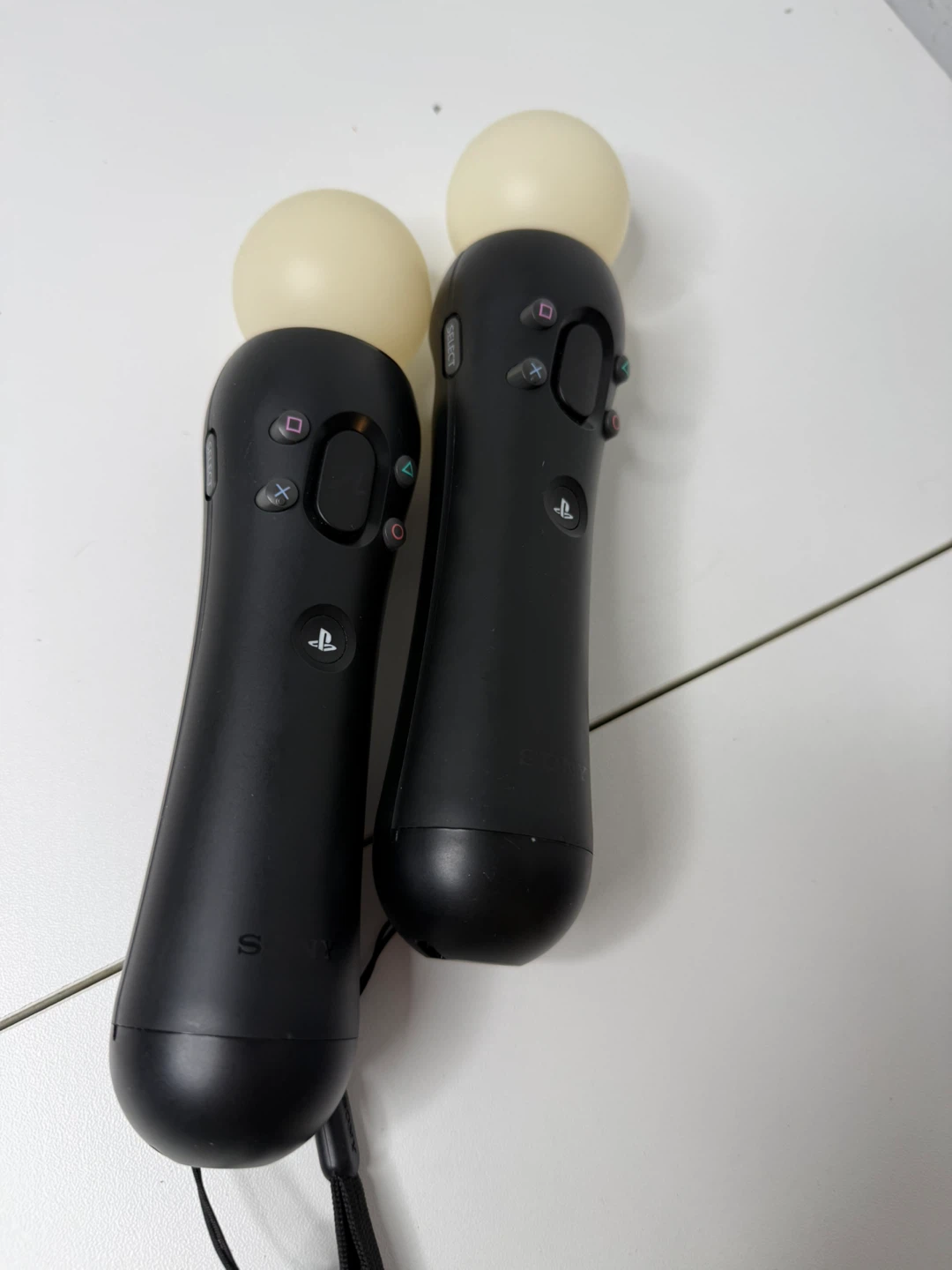 PlayStation move controllers pair - photo 3