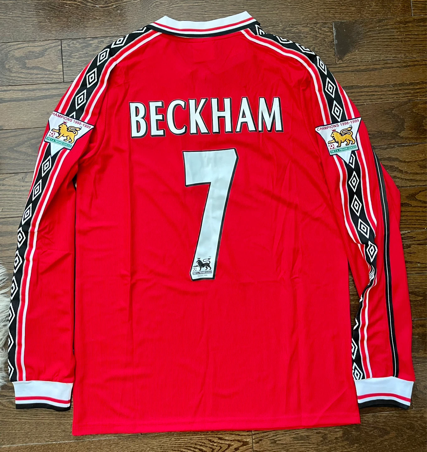 Manchester United Retro Beckham 7 Soccer Jersey - photo 2