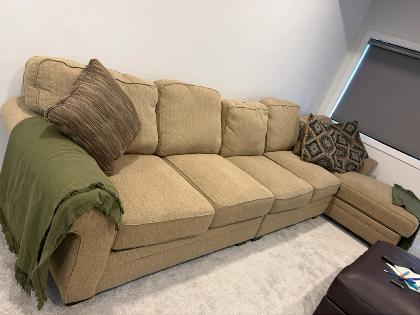 Sectional Sofa with Chaise - photo 2