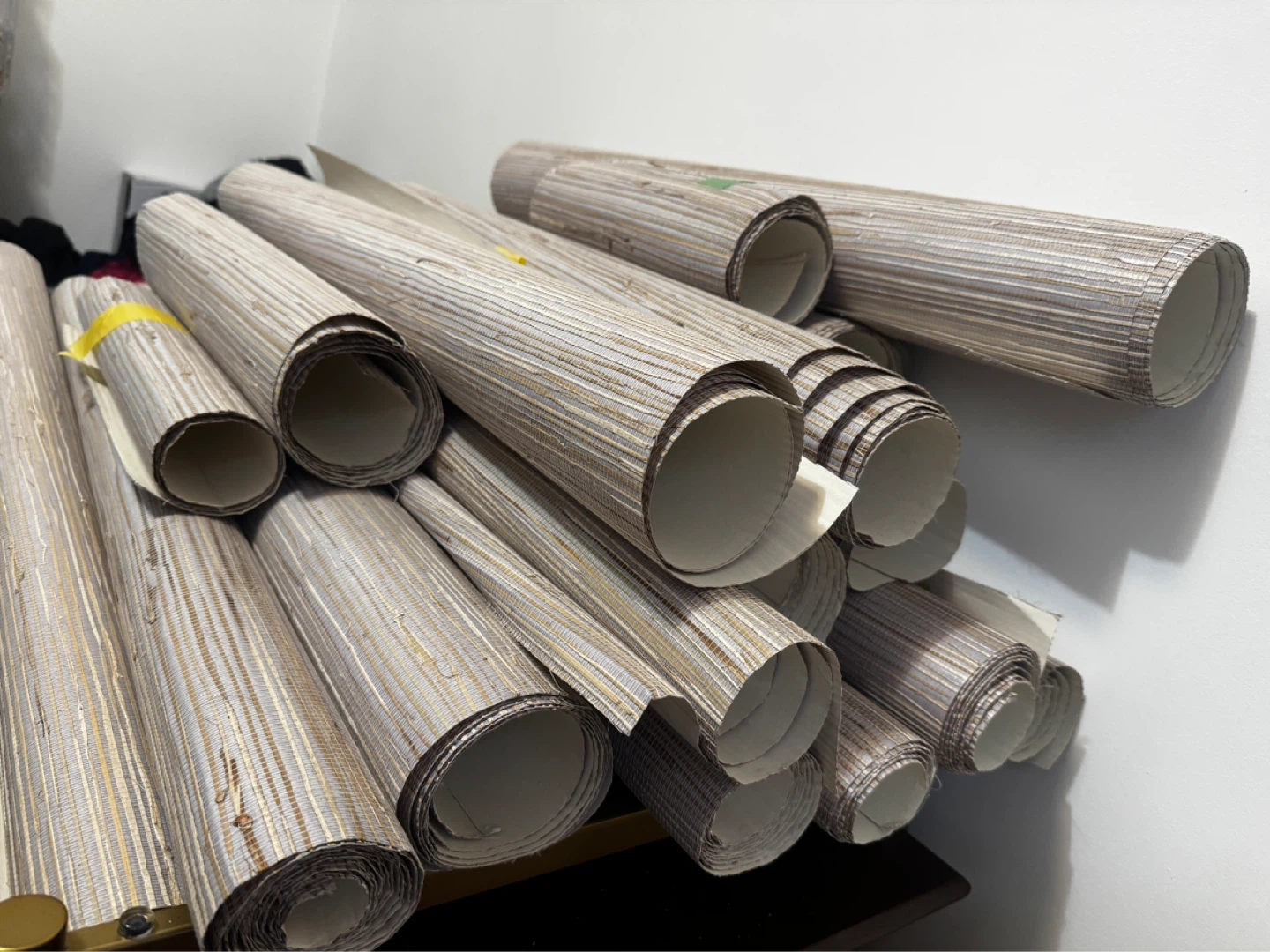 Rolls of Grasscloth Wallpaper - photo 3