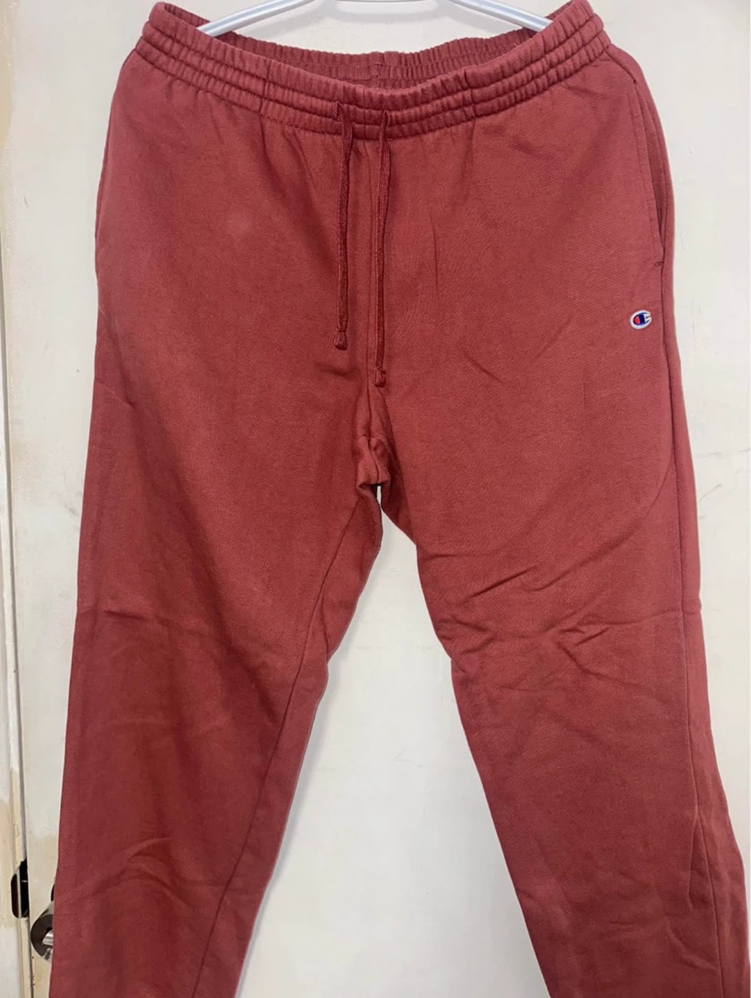 CHAMPION WOMEN'S SWEATPANTS (MEDIUM)