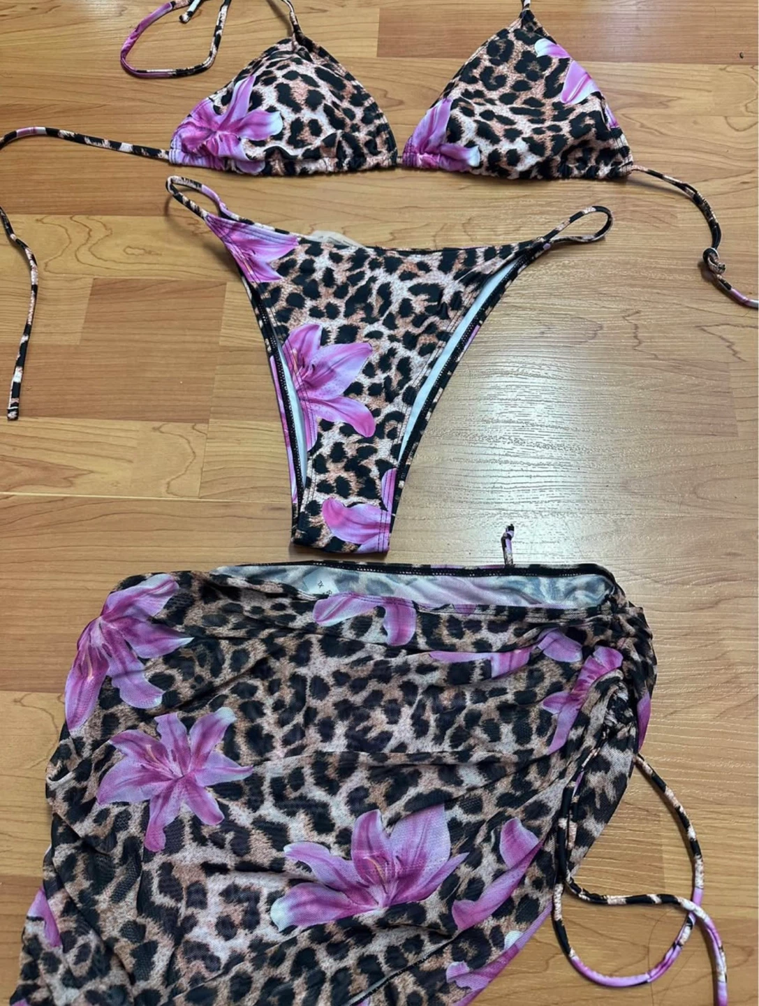 NEW SWIMWEAR (XL)