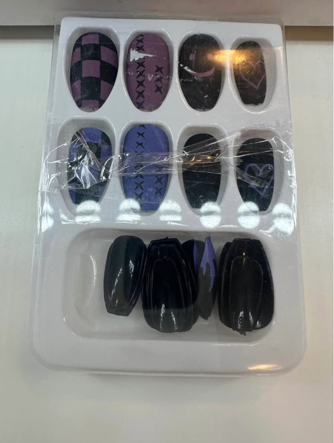 NEW PRESS ON NAILS, NAIL GLUE, NAIL FILES (ALL FOR $5) - photo 3