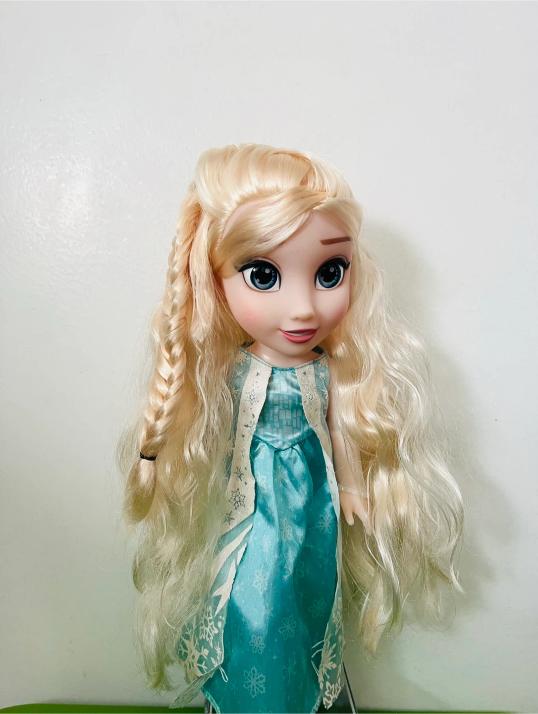 Disney Frozen Elsa Doll