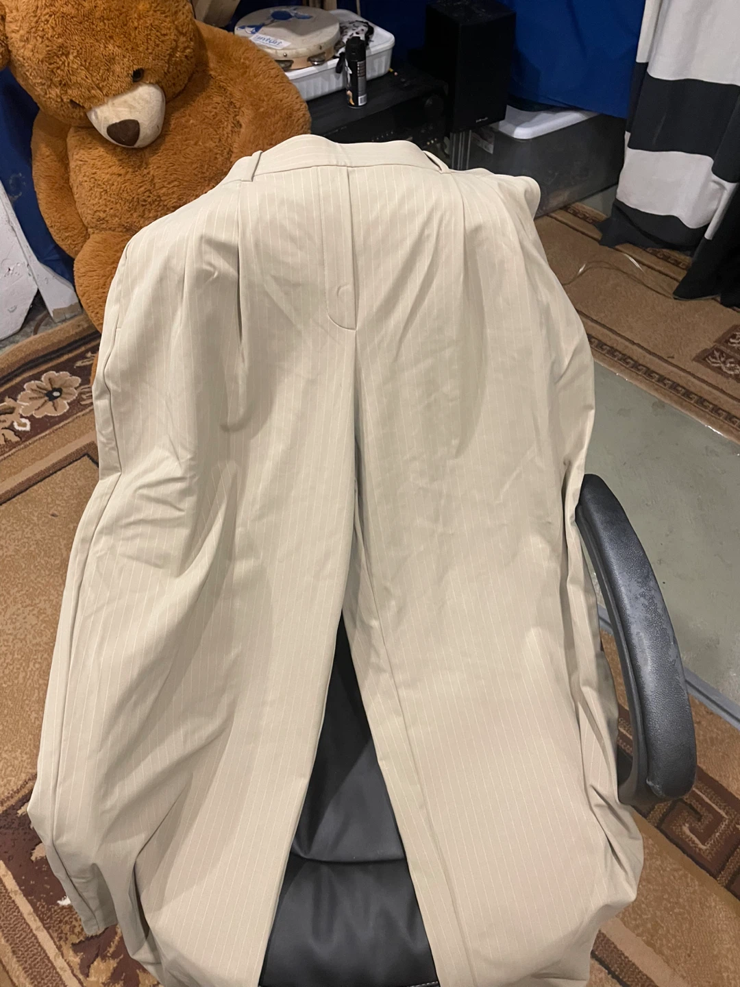 Lululemon XL Tan Trousers