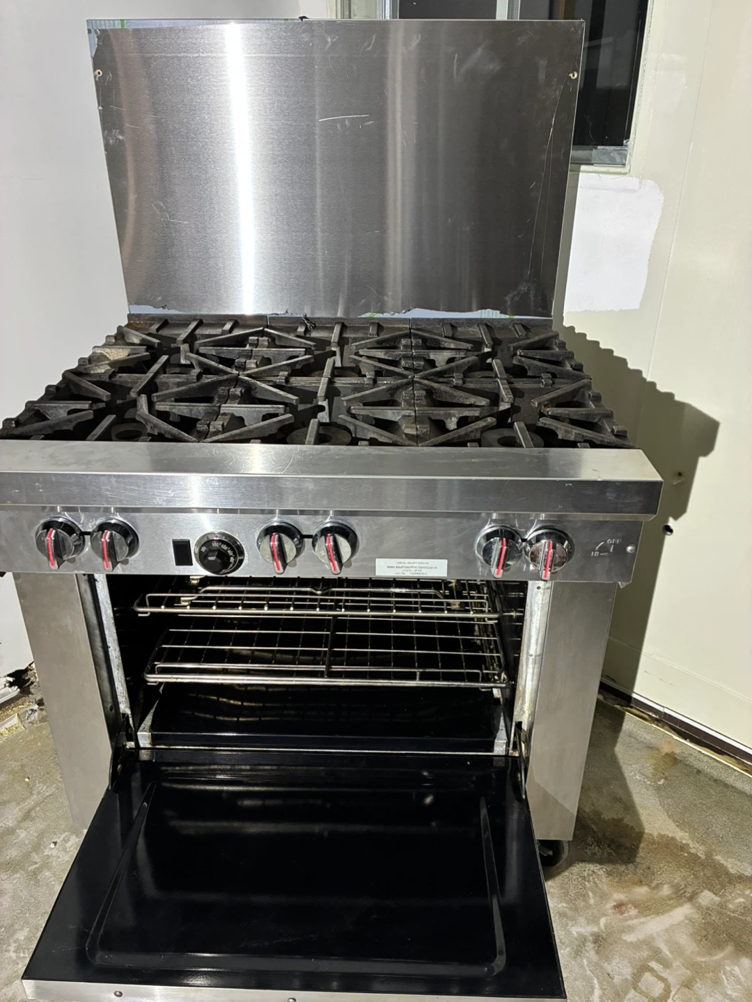 Southbend Commercial Gas Range - photo 3