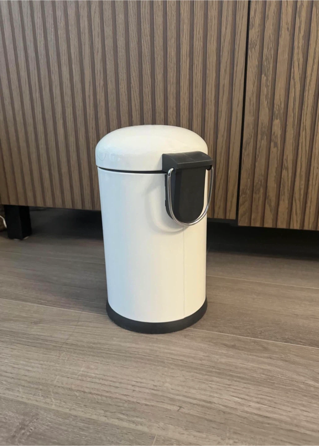 White 5L Trash Can / Garbage Bin