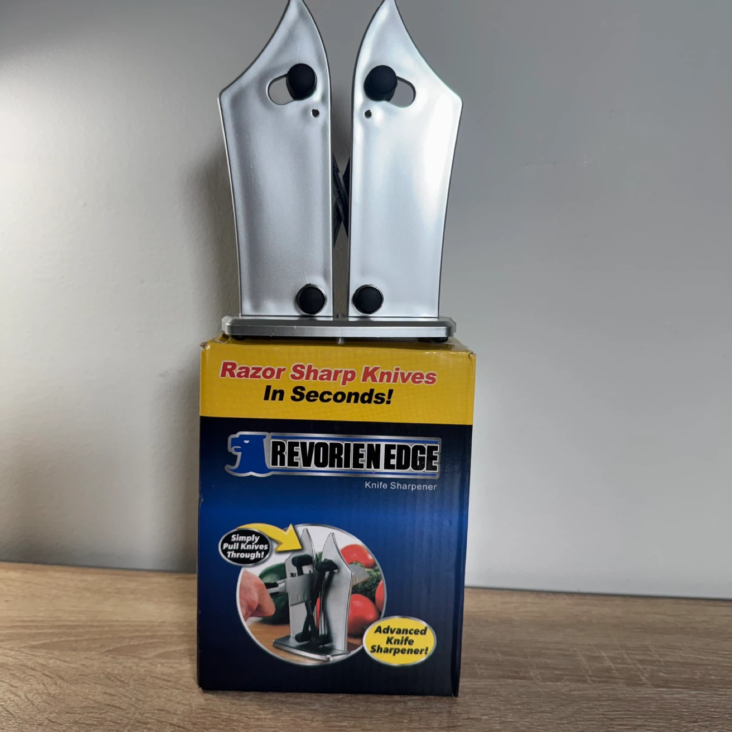 Revorien Edge Knife Sharpener