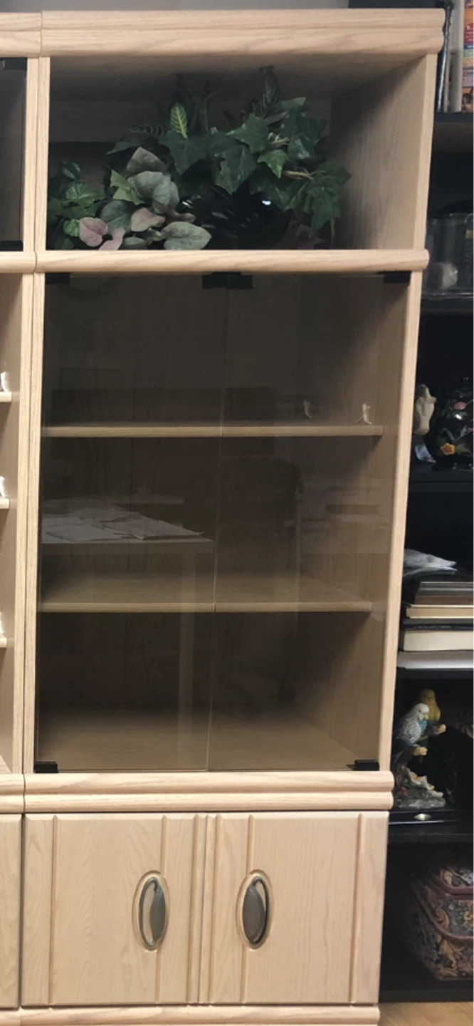 1-3 units bookshelf *PENDING* - photo 4
