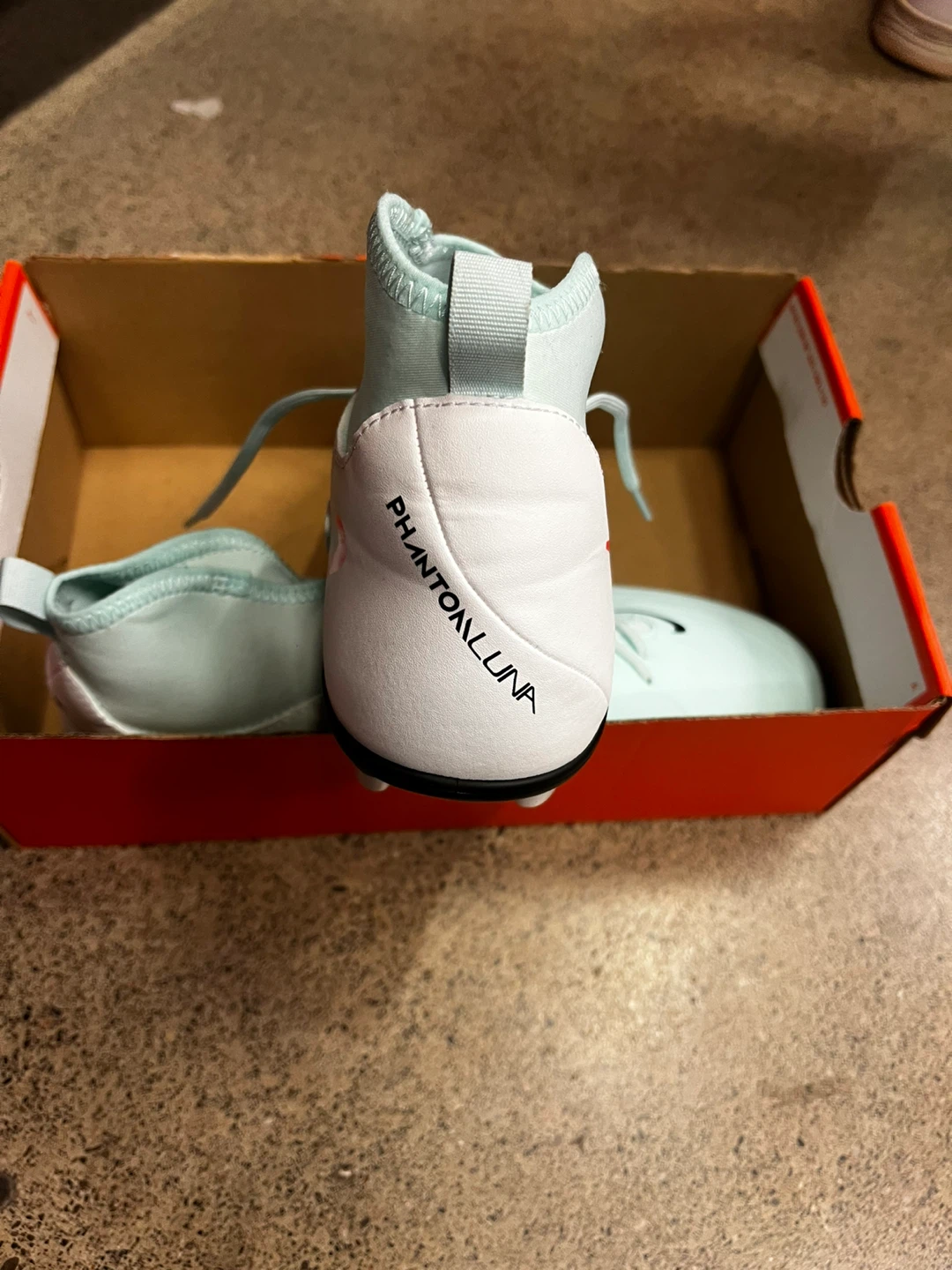 Nike Phantom Luna Soccer Cleats - photo 4