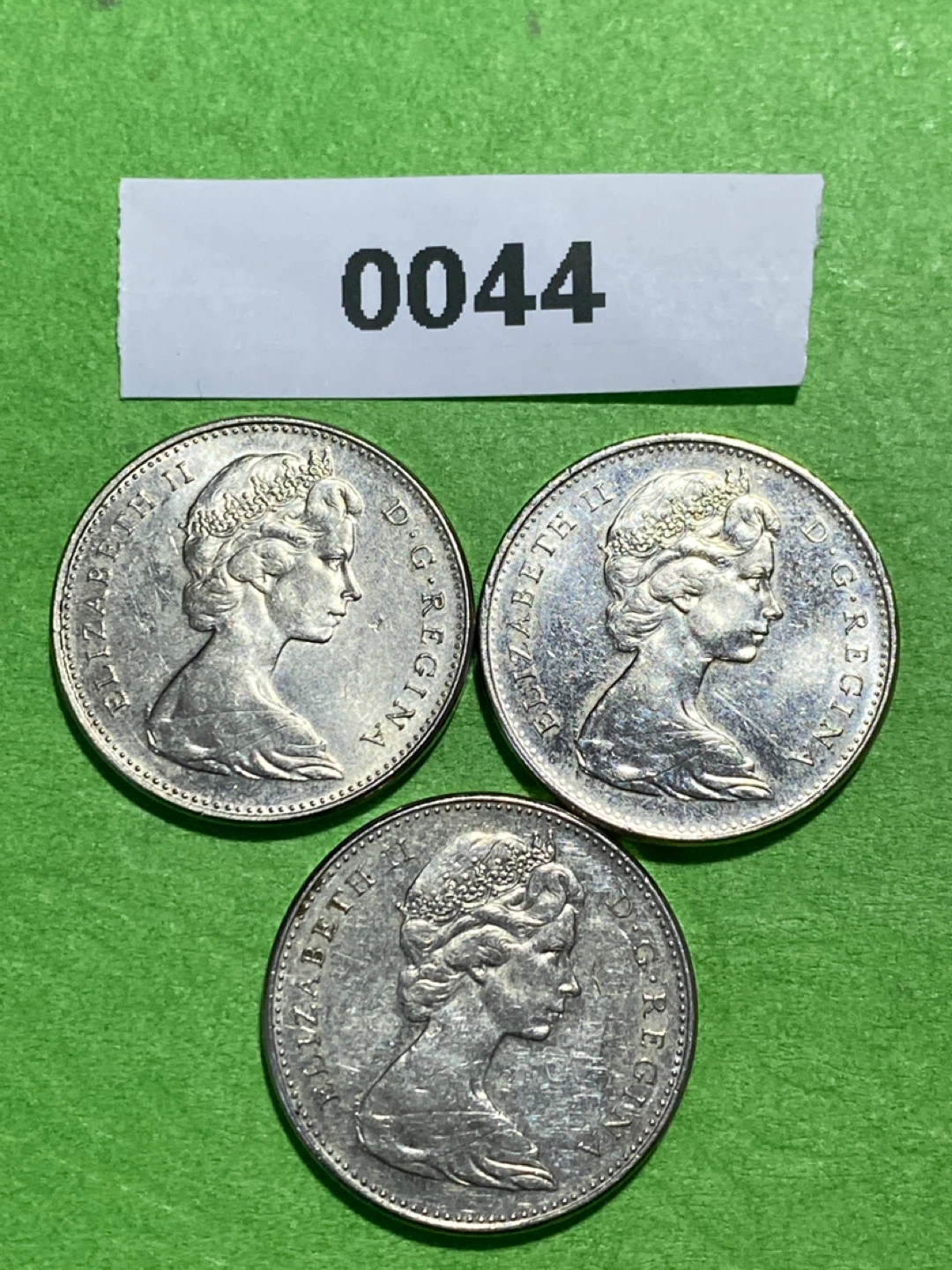 3 x 1967 Canada 5 Cent Coins - photo 4