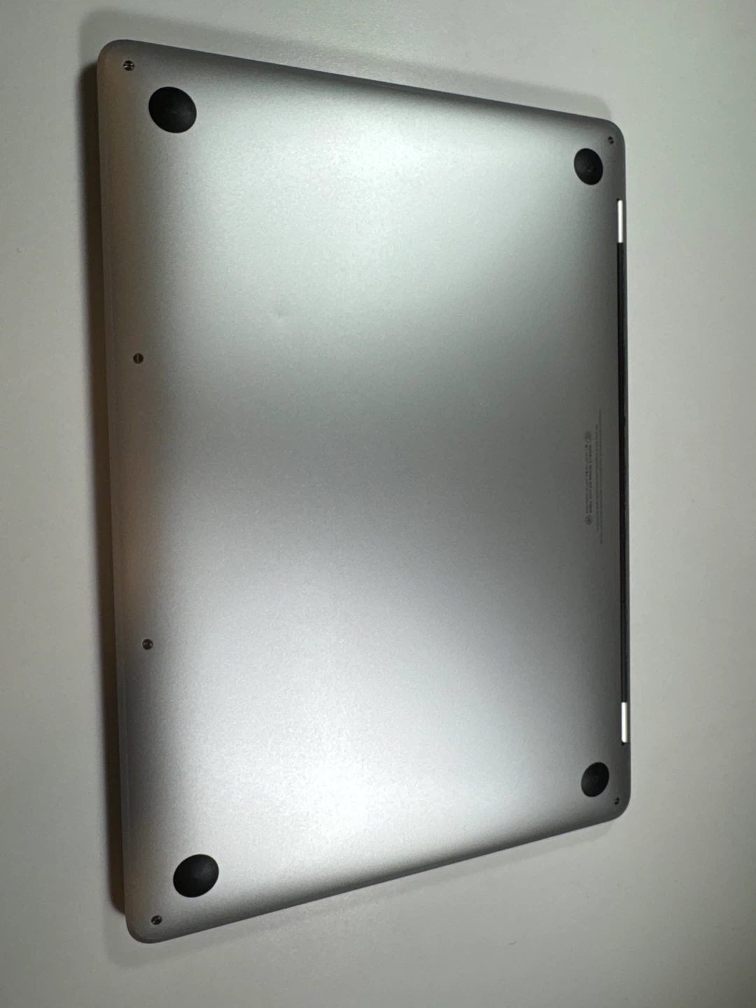 Apple MacBook Pro 13-inch M2, 8GB RAM - photo 3