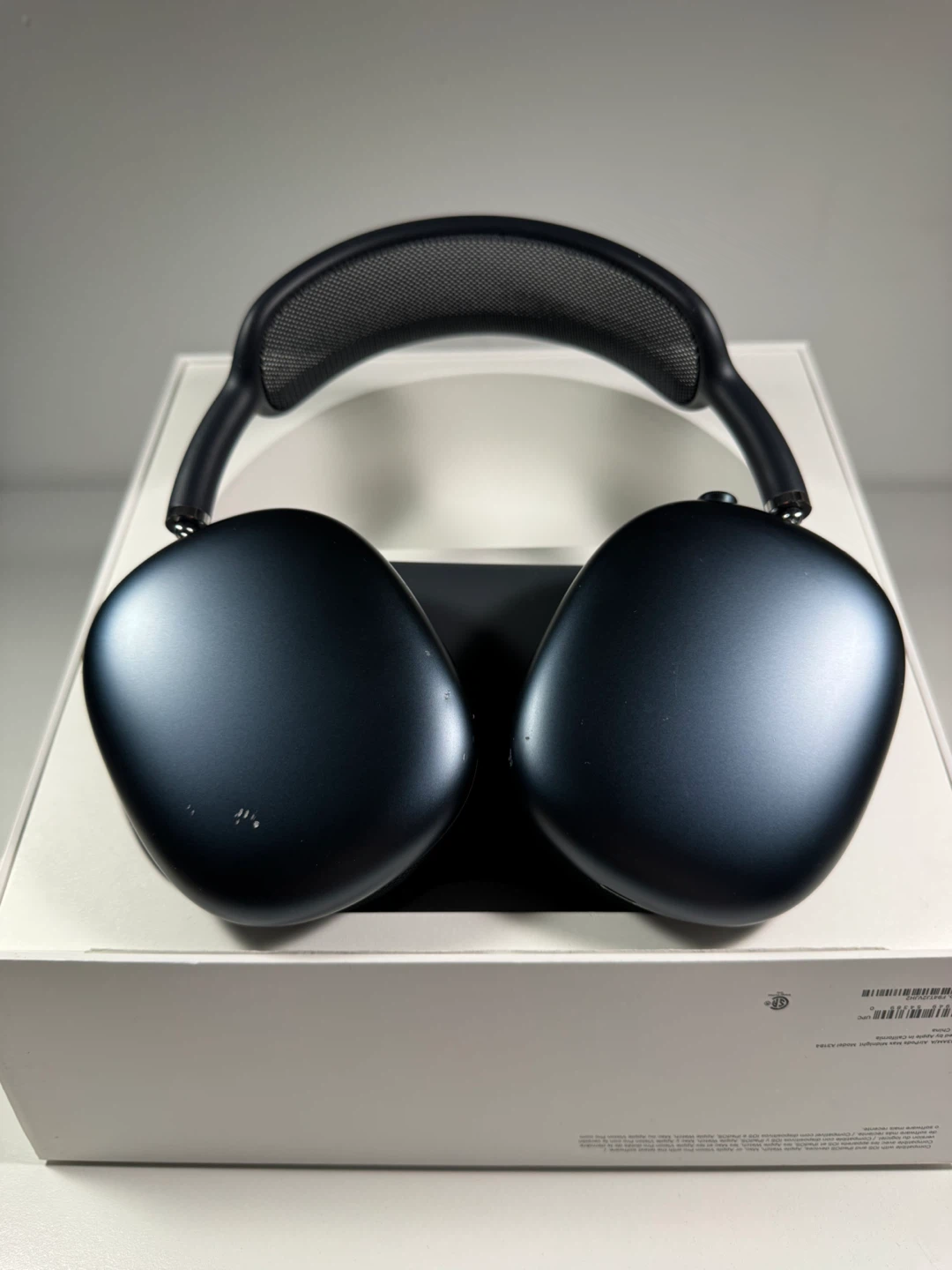 Apple AirPods Max Gen 2 Wireless Over-Ear Headphones