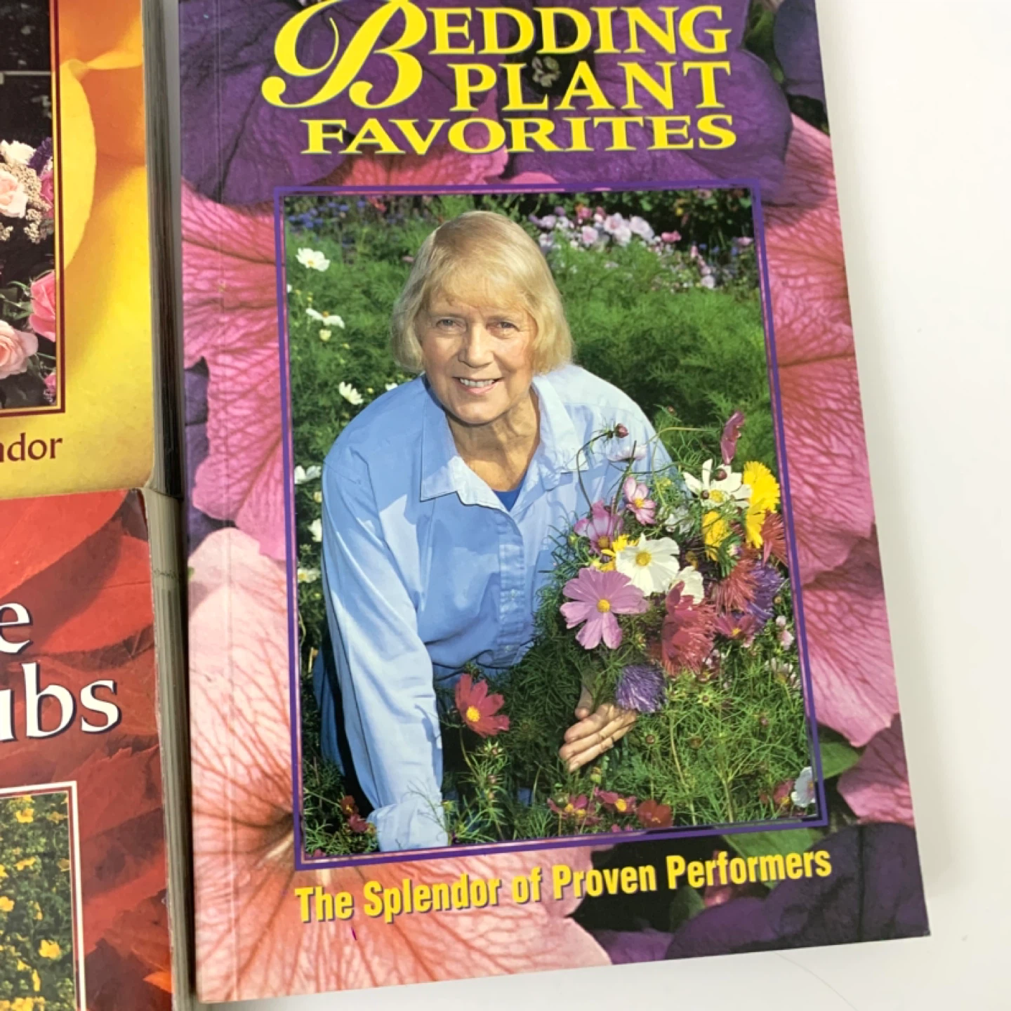 Gardening Books Lois Hole 5 Book Lot Garden Guides - photo 4