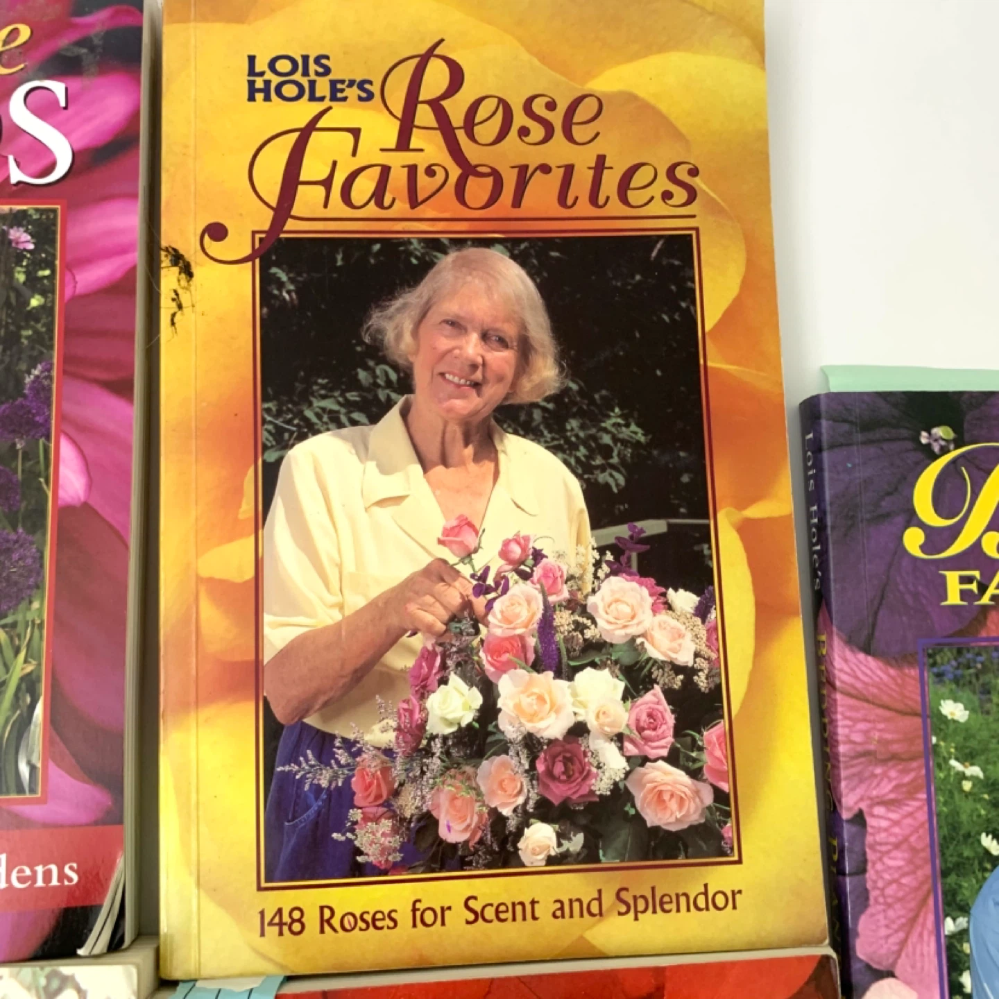 Gardening Books Lois Hole 5 Book Lot Garden Guides - photo 3