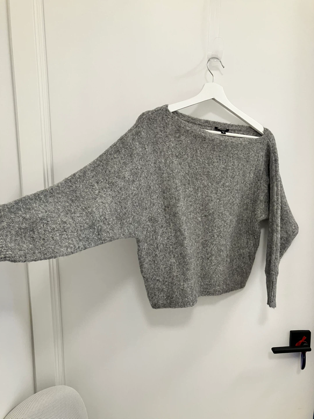 Guess Grey Boatneck Sweater - XS - photo 2