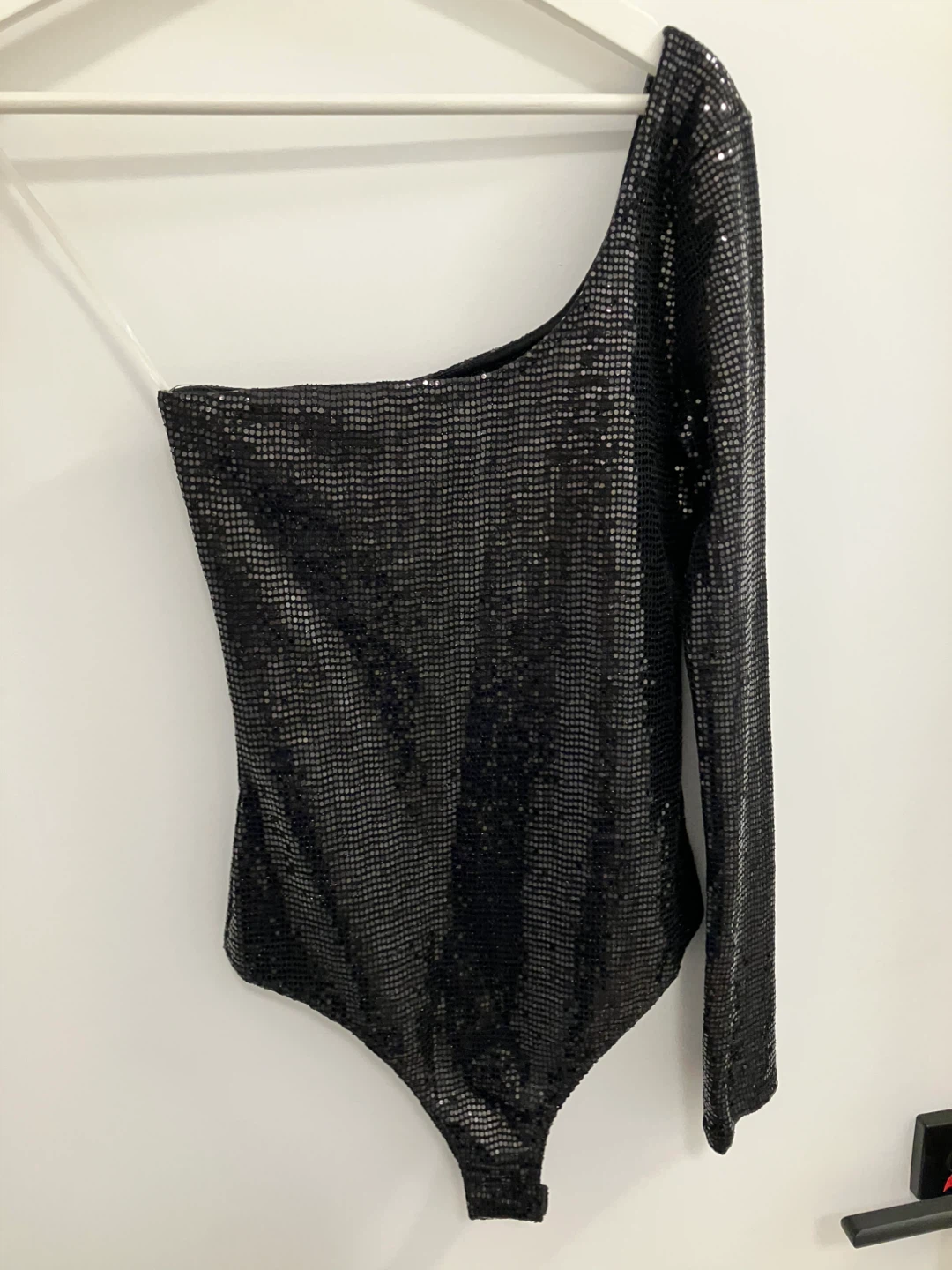 Black Sequin One-Shoulder Bodysuit - photo 2