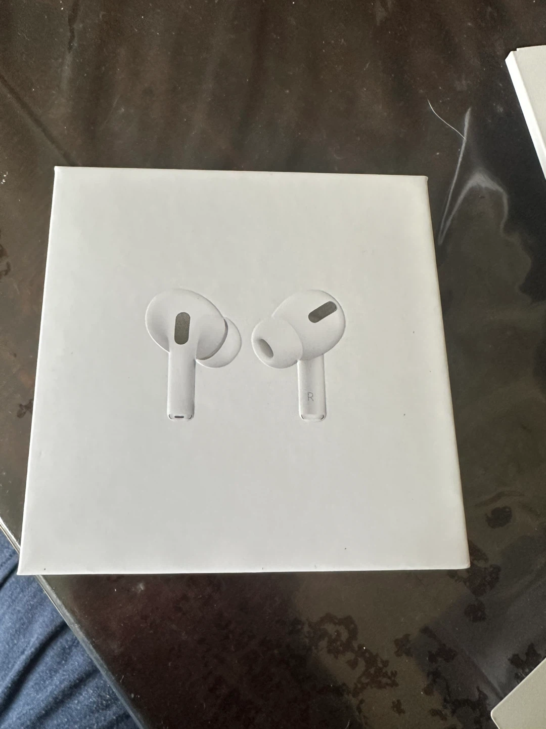 Apple AirPods Pro (2nd Gen) with Wireless Charging Case