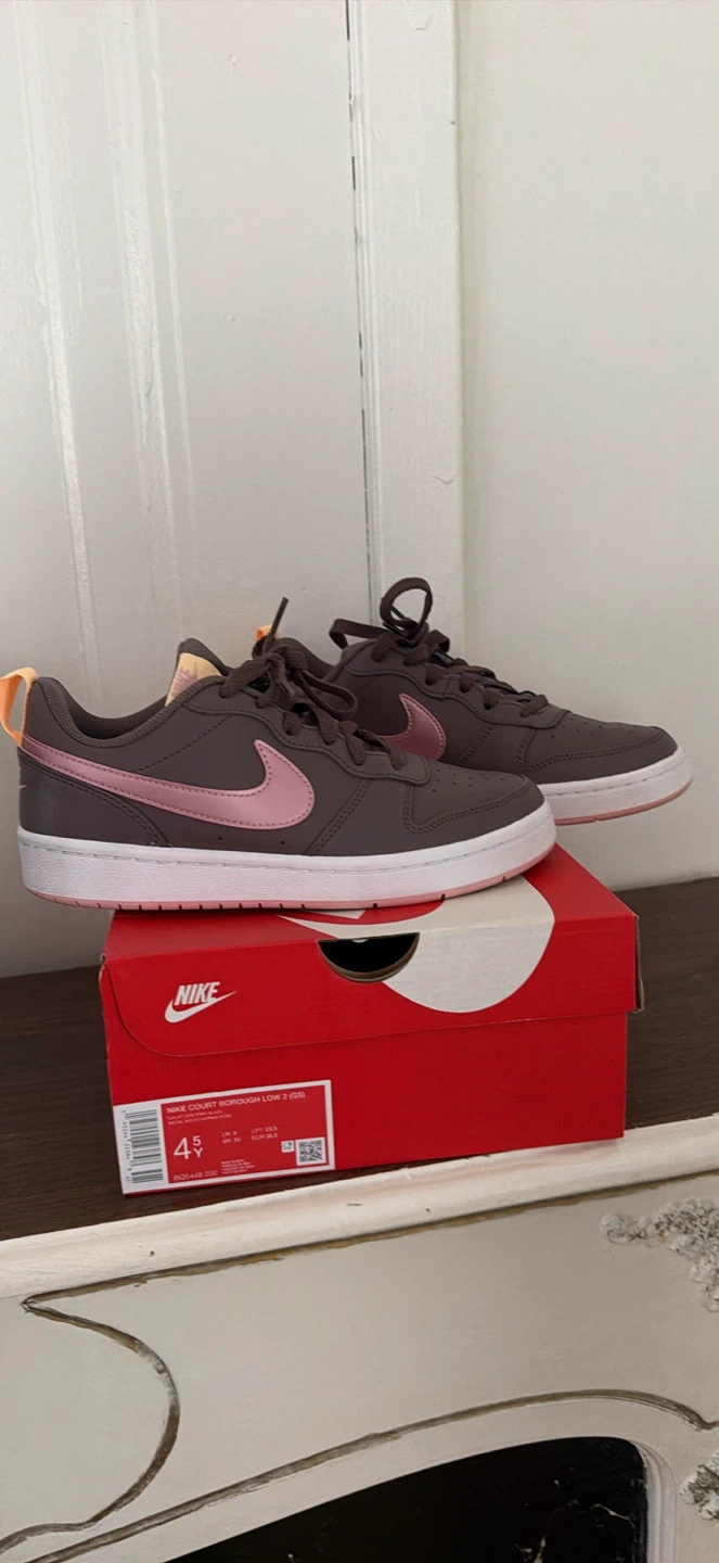 Nike Court Borough Low 2 (GS) Sneakers Brown Pink Size 4Y