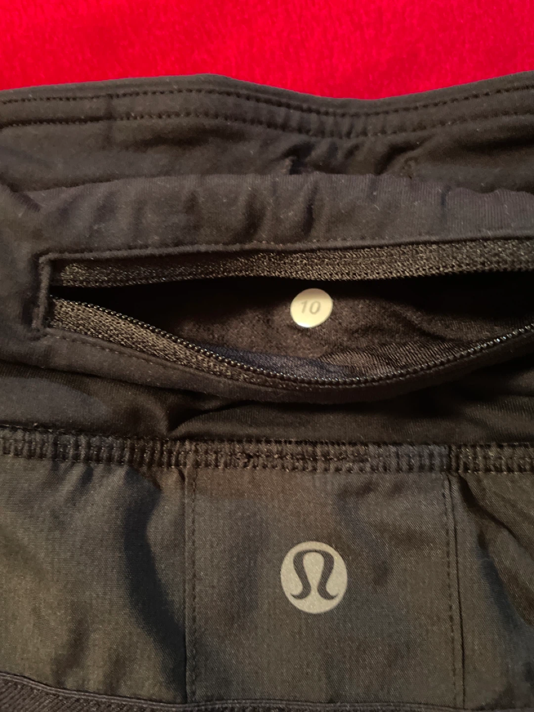 Lululemon Black Running Shorts Size 10 - photo 4