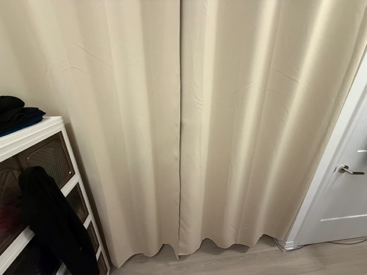 Light Beige Curtain & Rods - photo 2