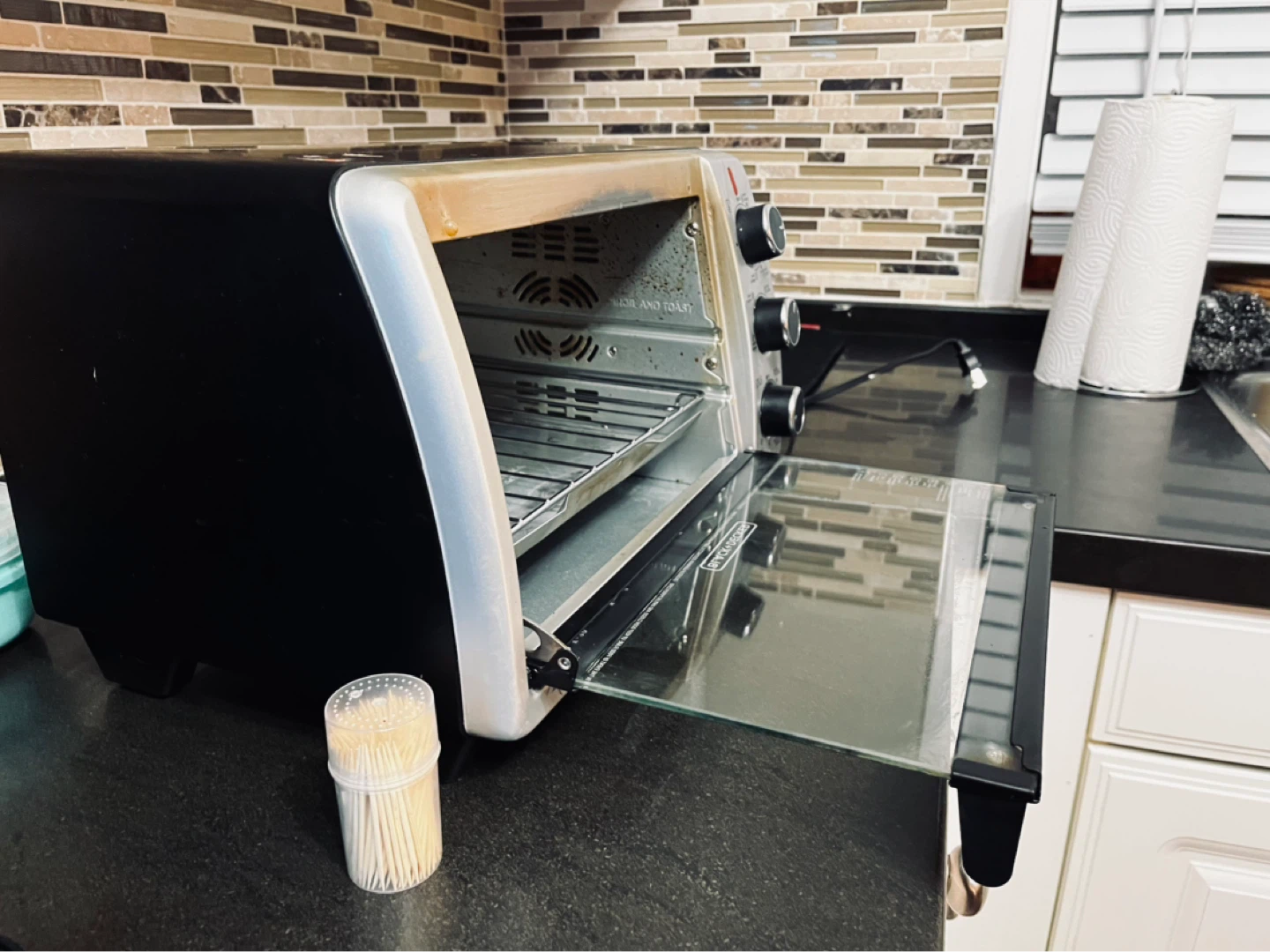 Black + Decker Toaster Oven - photo 4