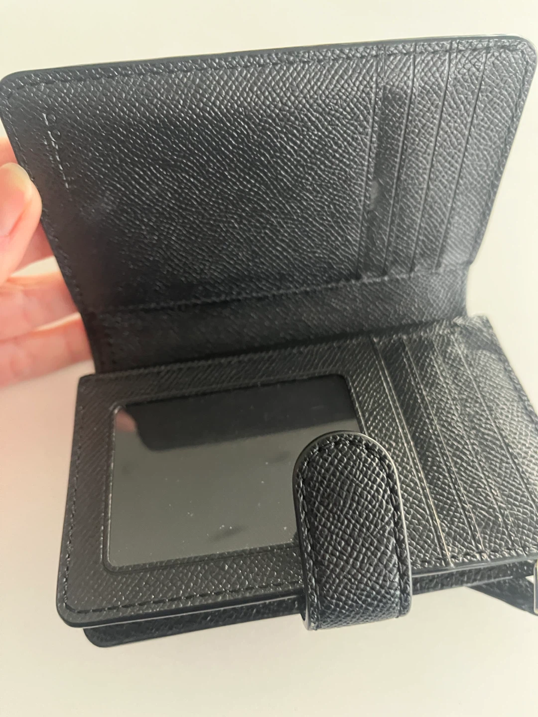 Coach Black Leather Bifold Wallet - photo 2