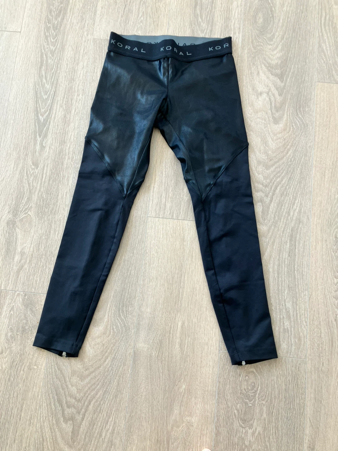 KORAL Black High-Waisted Leggings with Zippers - photo 2