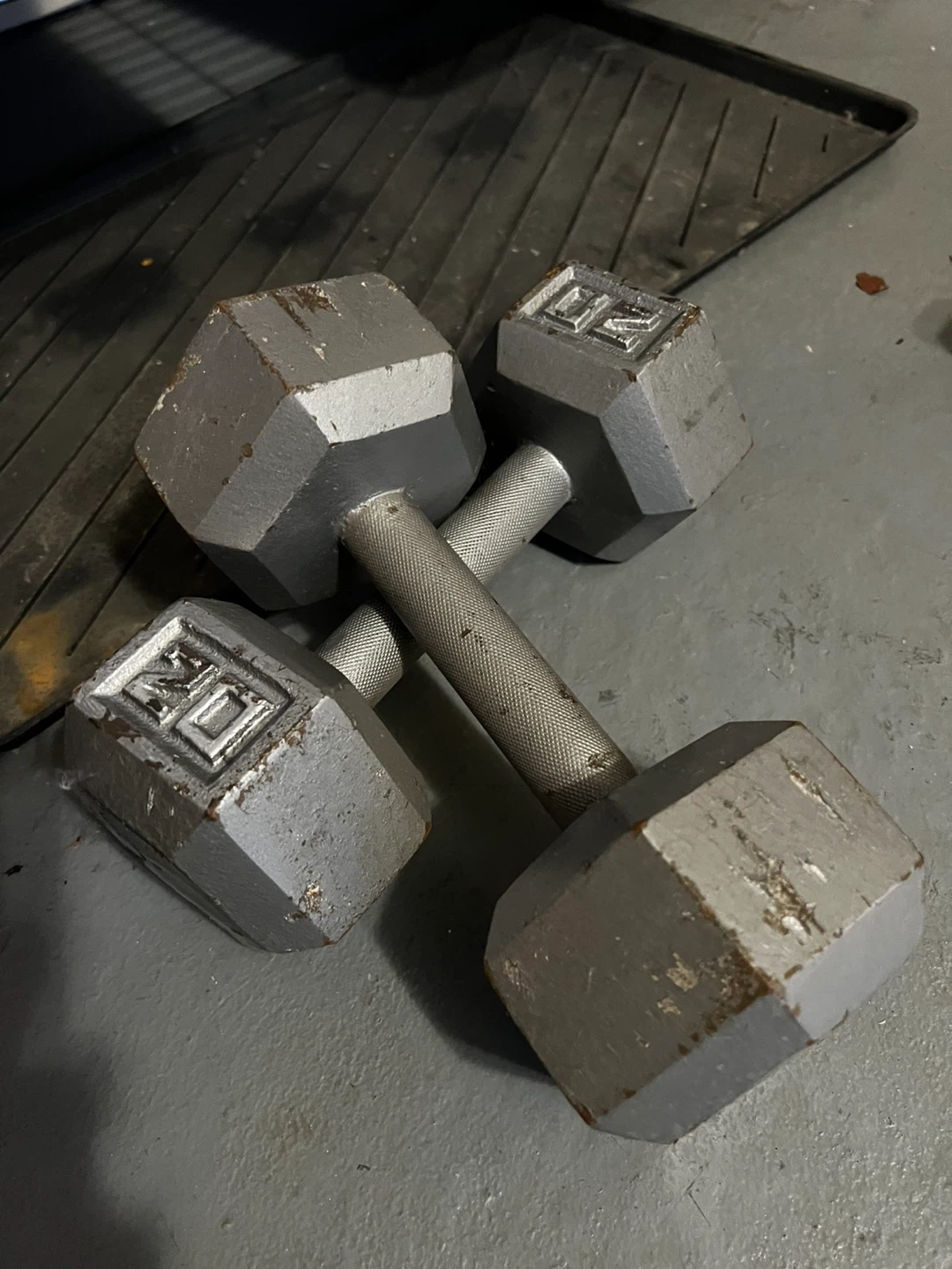 20 lb Dumbbells (Pair) - photo 2