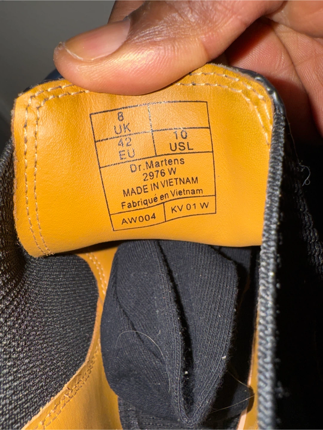 Dr. Martens 2976  Chelsea Boots Black Leather Size 8 UK/42 EU - photo 4