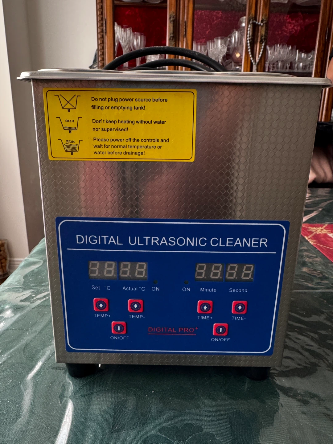 Digital Ultrasonic Cleaner 10A 2L
