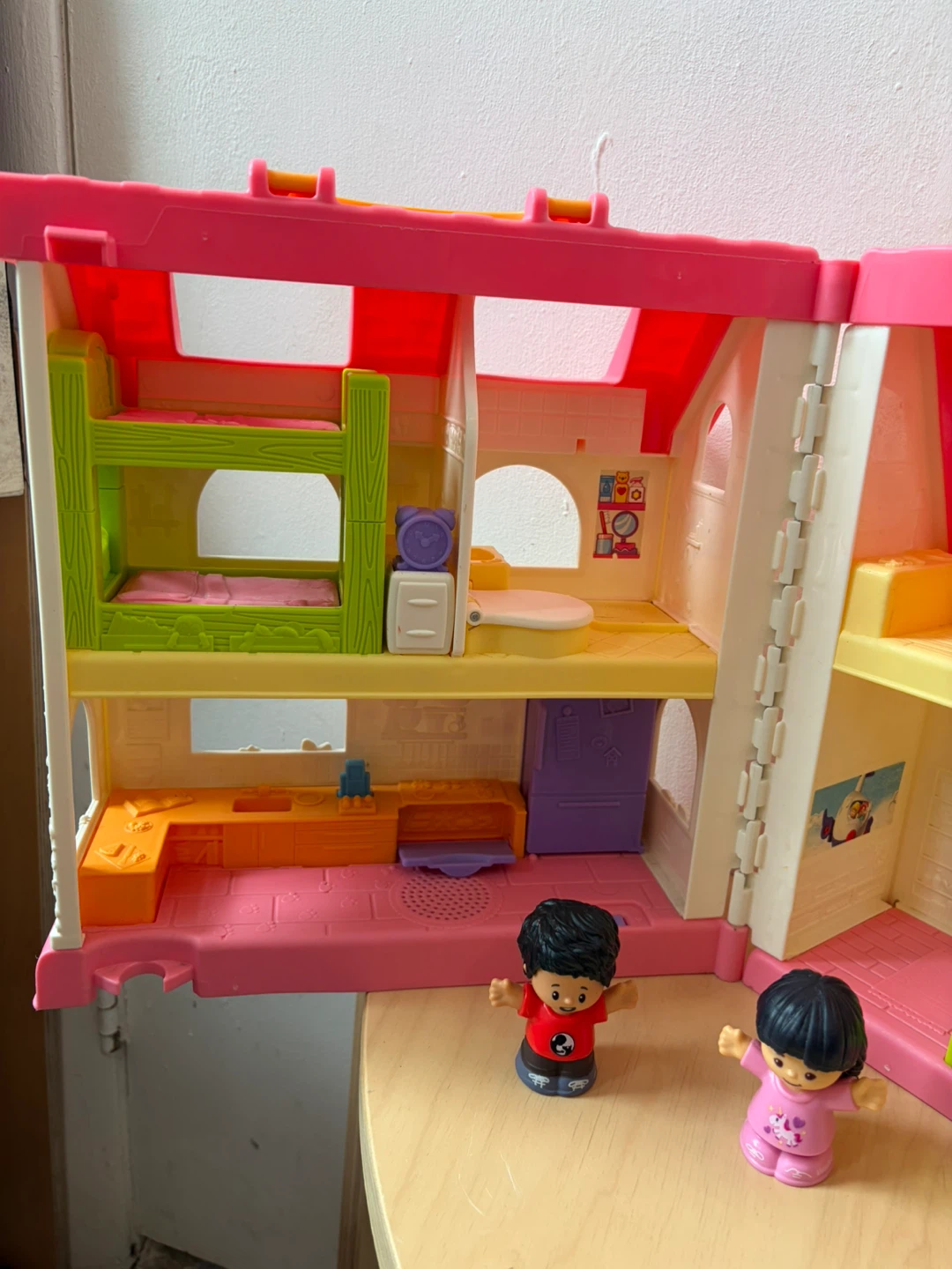 Little people house -makes sounds-talks-sings and more - photo 5