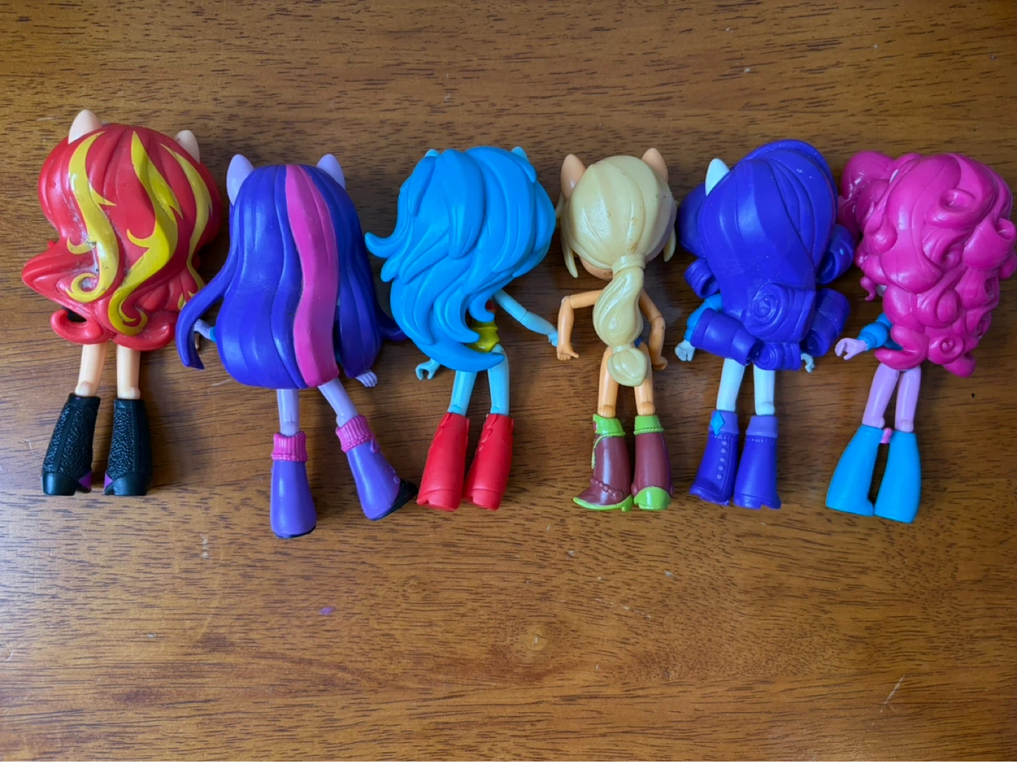 Enquestria girls - photo 2