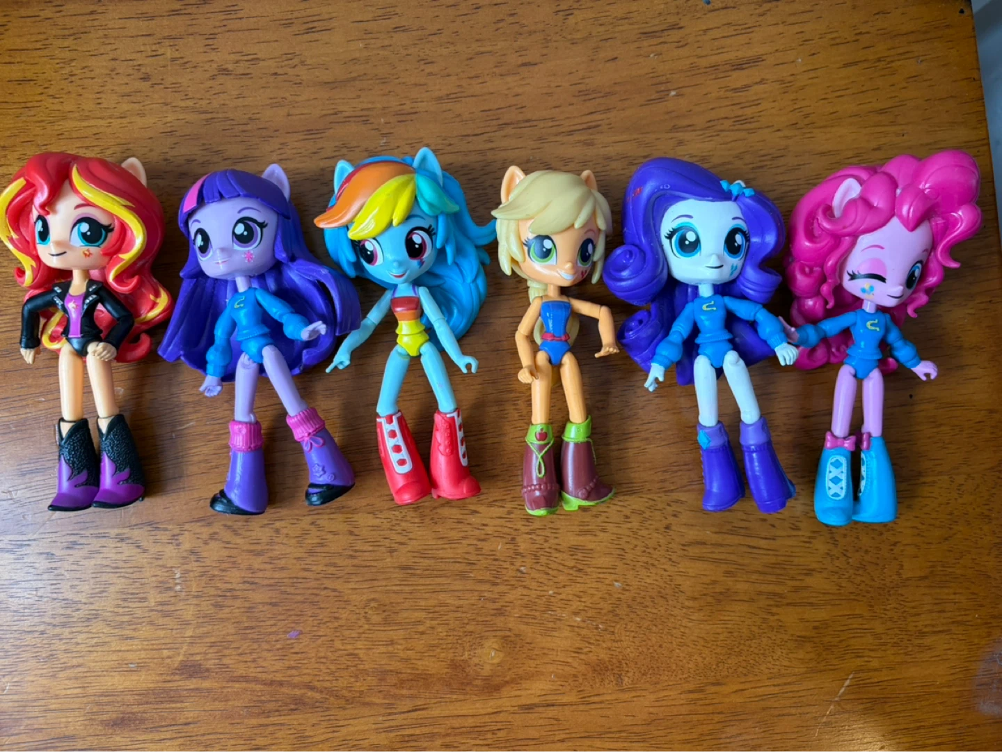 Enquestria girls