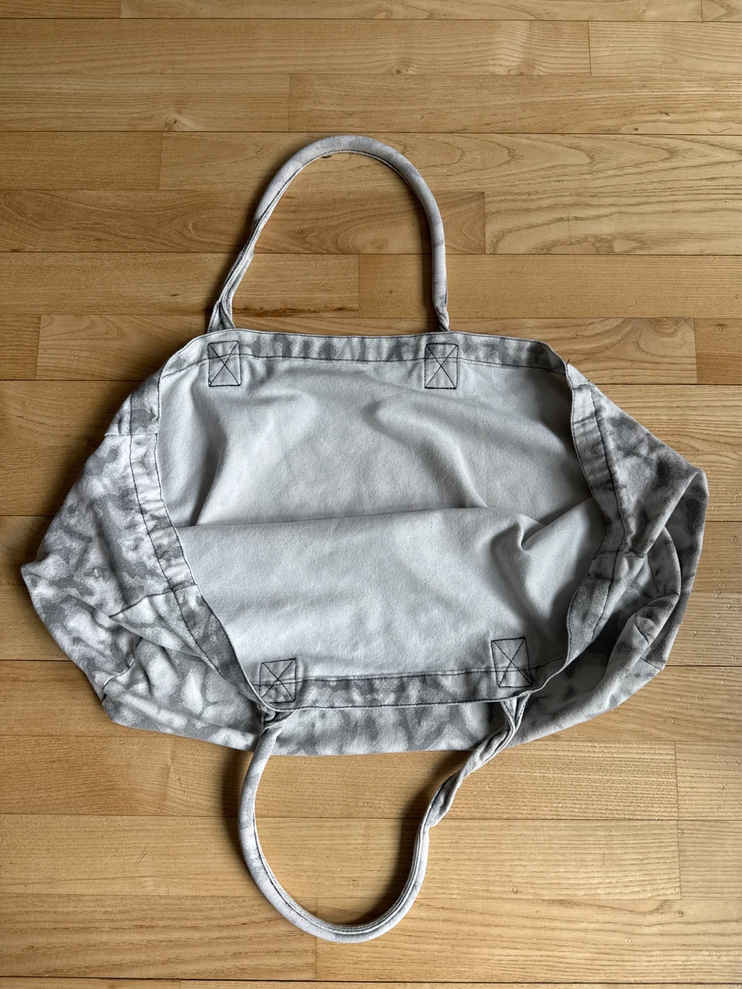 Alo Yoga Tie-Dye Tote Bag - photo 2