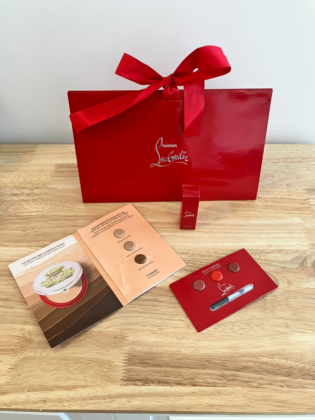 Christian Louboutin Makeup Sample Set - photo 2