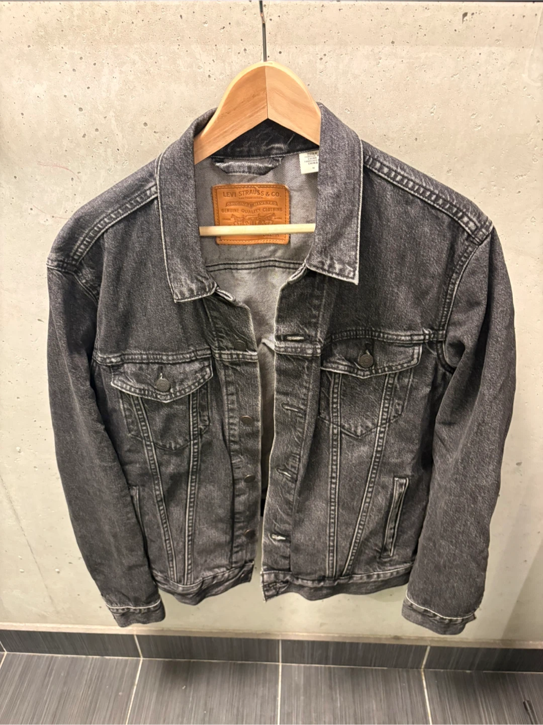 Levi Strauss & Co. Denim Jacket - Size M