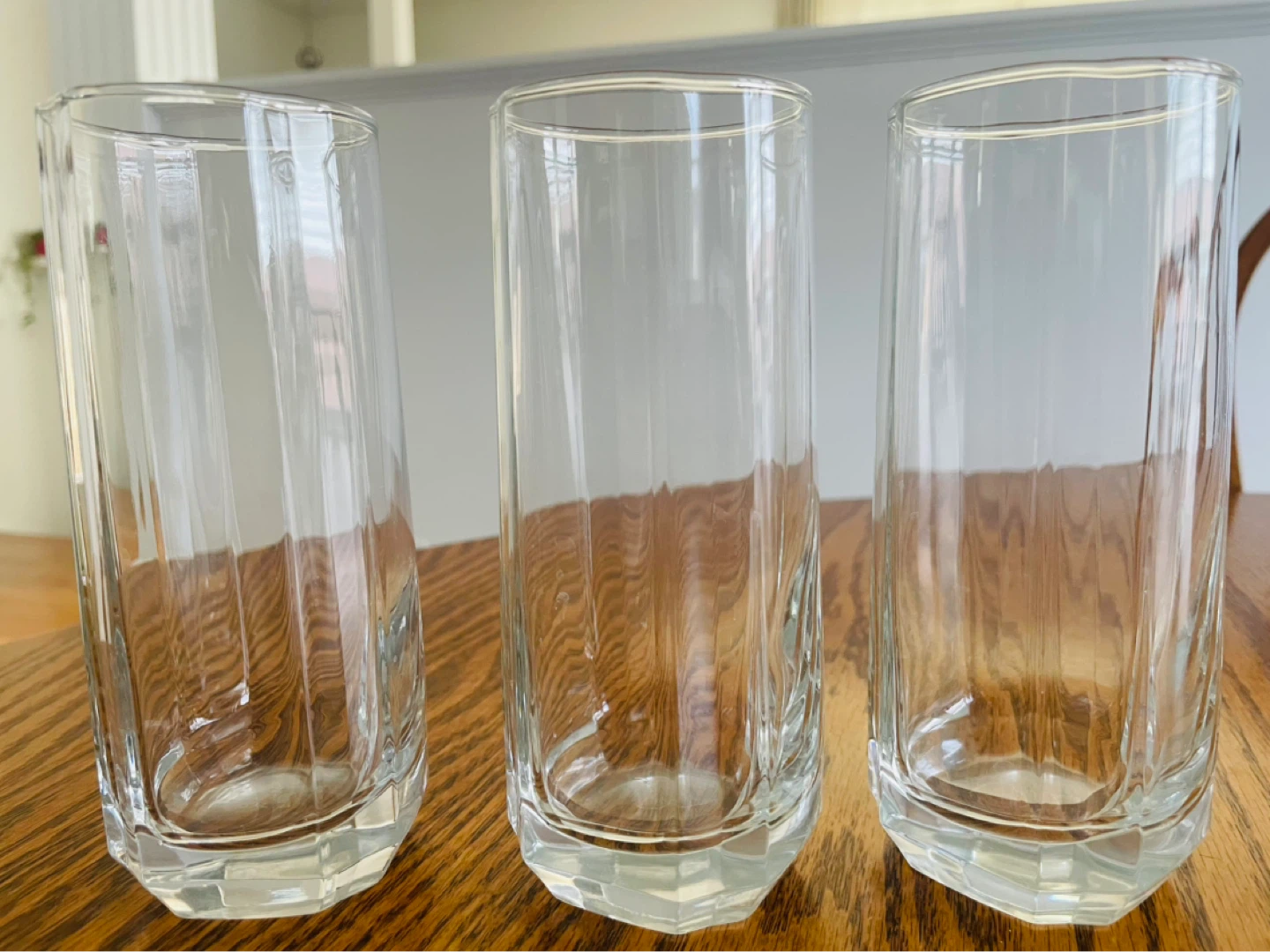 Set of 3 Clear Tumbler Glasses