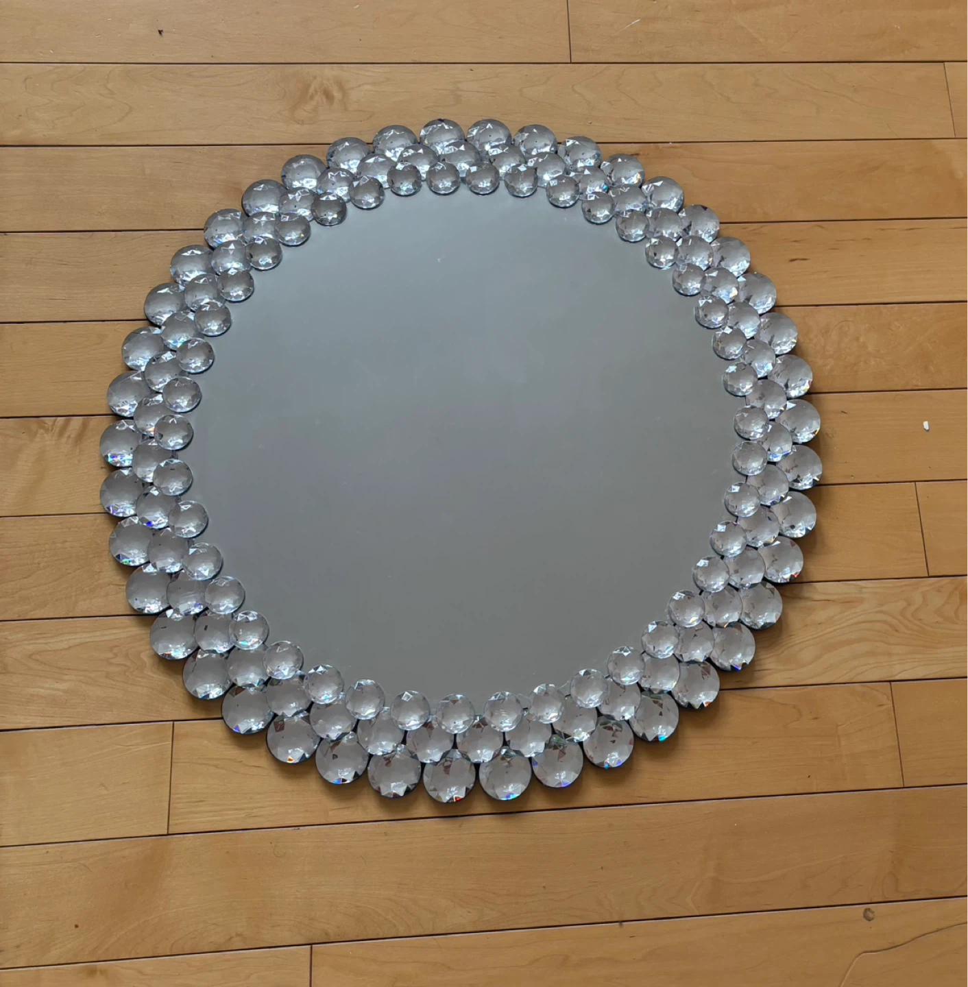 Round wall hanging Mirrored with Crystal Embellishments - photo 2